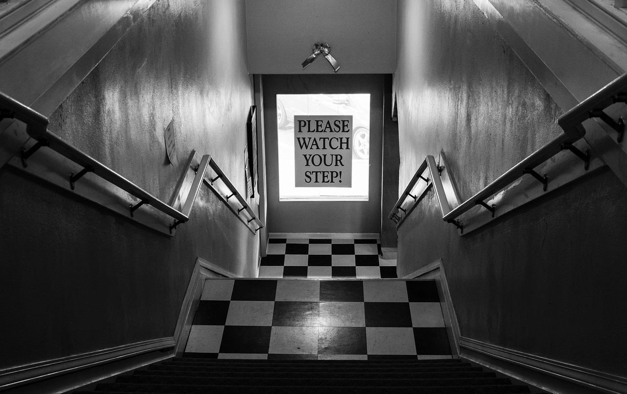 Keeping Stairs and Balustrades Safe in Homes